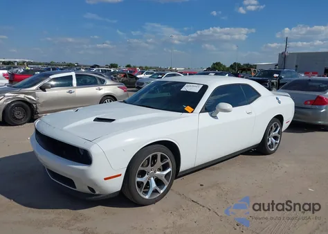 2015 Dodge Challenger Sxt Plus z USA, uszkodzony, nr VIN 2C3CDZBG4FH723813